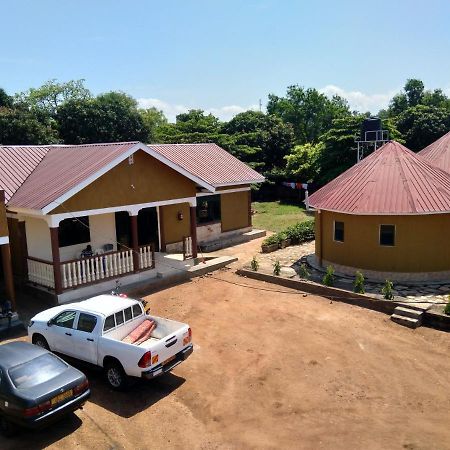 Kalalo Cottage Inn Pakwach Dış mekan fotoğraf