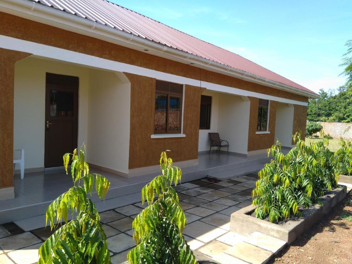 Kalalo Cottage Inn Pakwach Dış mekan fotoğraf