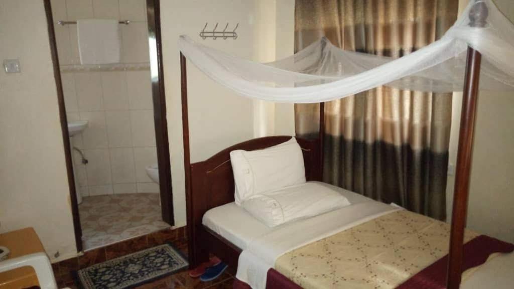Kalalo Cottage Inn Pakwach Dış mekan fotoğraf